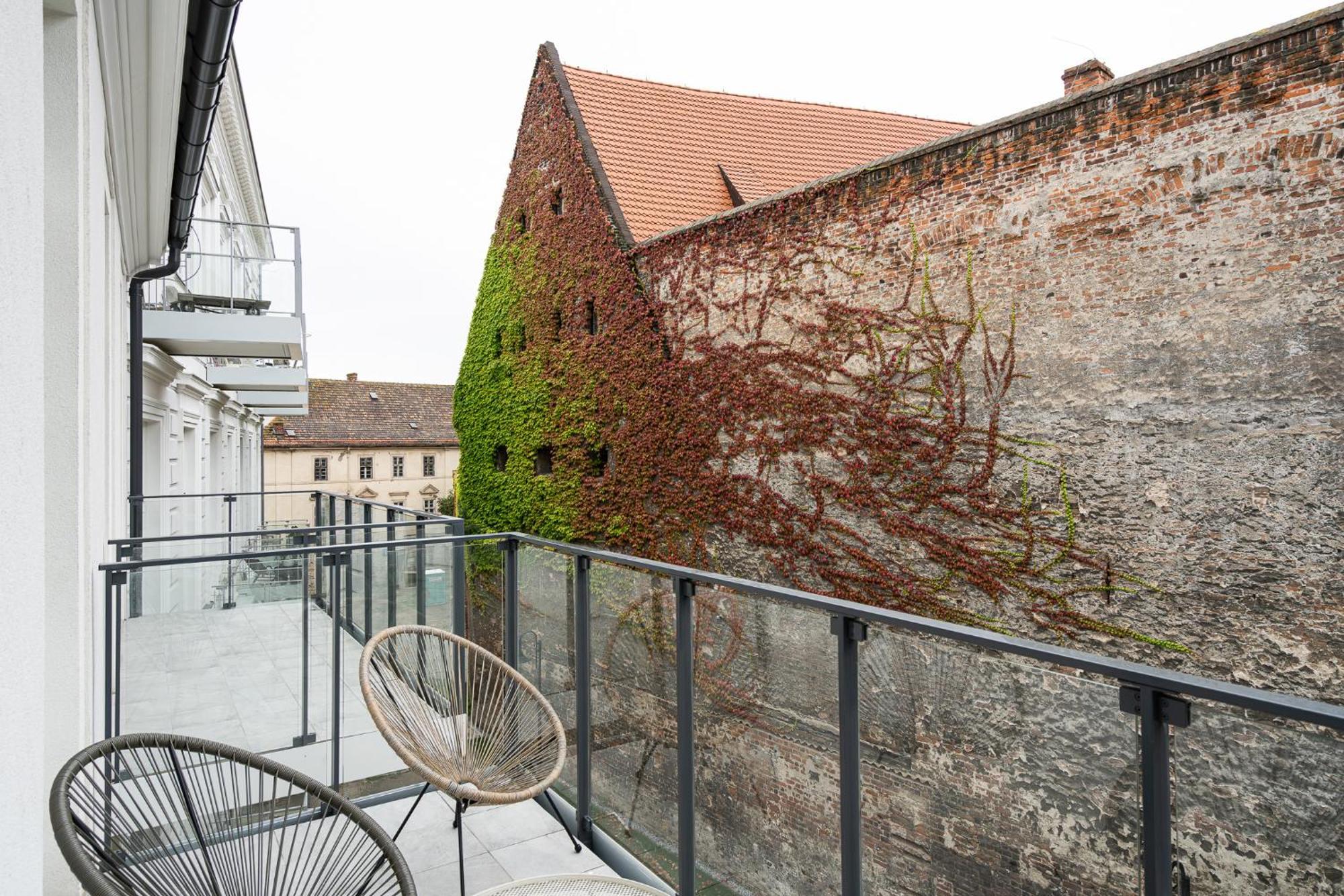 Apartament Przy Bulwarze Wroclaw Exterior photo